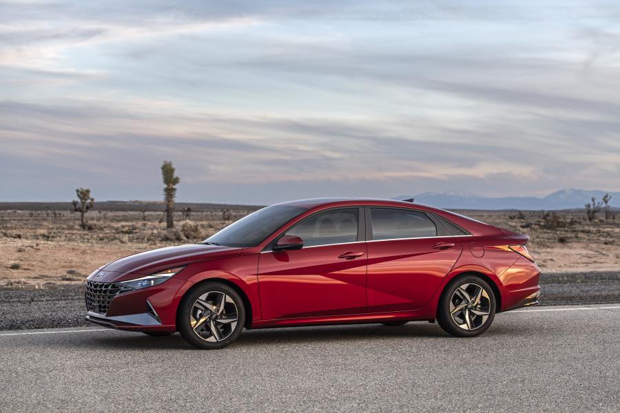  Hyundai Elantra (CN7) 2020 года  (NA) (фото 7 из 67)